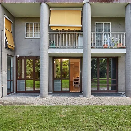 Yea - Your Exclusive Loft Next To Station Apartman Milánó